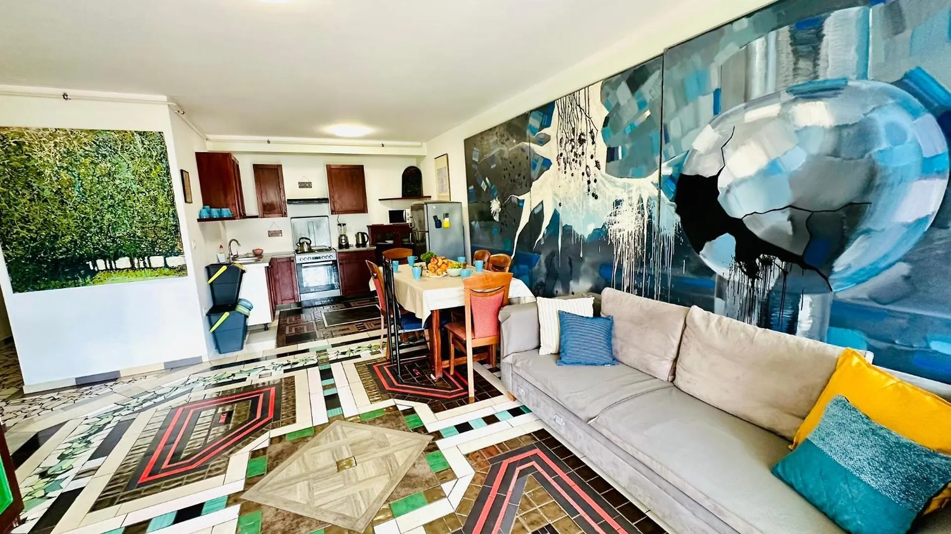 Hostel Art & Joy Pula